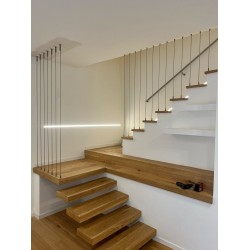 Консольная лестница на заказ, элегантное сочетание дерева и металла для современных домов